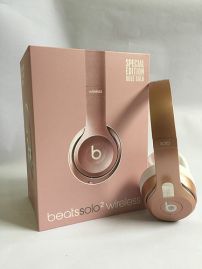 Picture of Beatssolo2 Wireless Wireless Bluetooth Rose Gold _SKU30224450050130